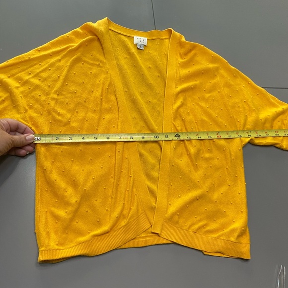 Lightweight Cardigan Textured Yellow Bracelet- Length Sleeves Cocoon Sweater M - Picture 9 of 10